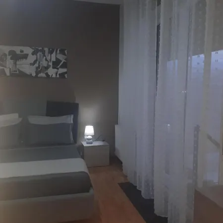 Central House Apartment